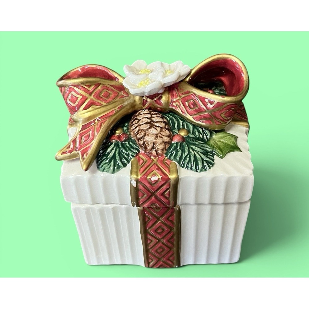 Fitz & Floyd Essentials Christmas Rose Candy‎ Jar Trinket Box Holly Berry Vtg